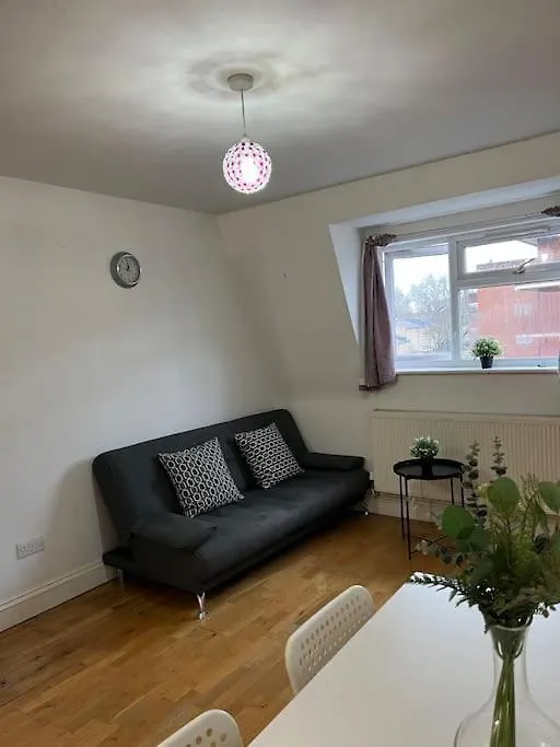 New Build 2 Bed Flat, London Apartment 0*,  United Kingdom